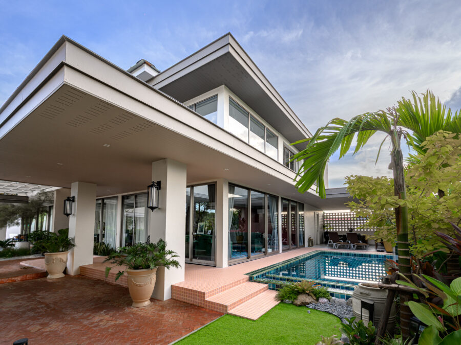 Sanctuary Villa (M1)
